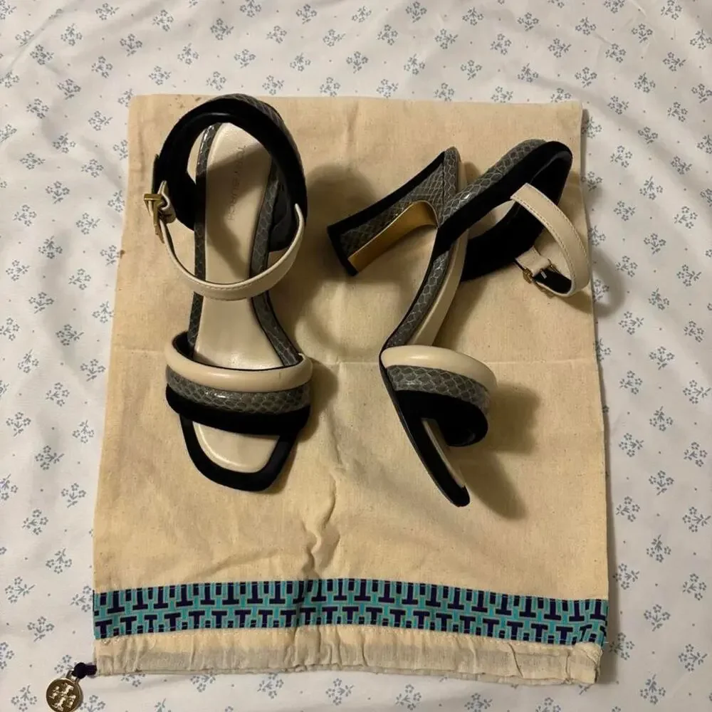 Tory burch puffed up block